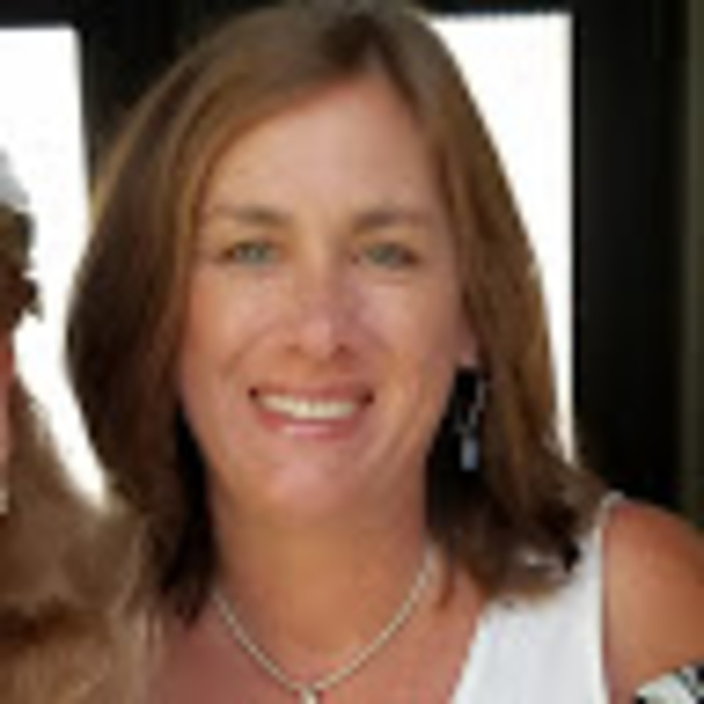 Meet your Posher, Carolyn